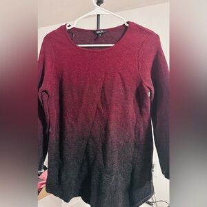 Simply Vera Vera Wang Red and Black Ombre Long Sleeve Top